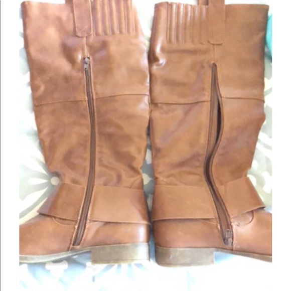 Carmel color Boot - Picture 1 of 4